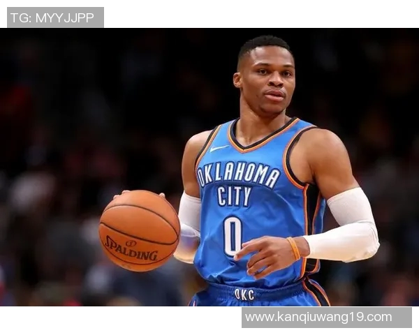 运动新闻布鲁克洛佩斯：从篮下巨人到NBA全能战士的蜕变之路